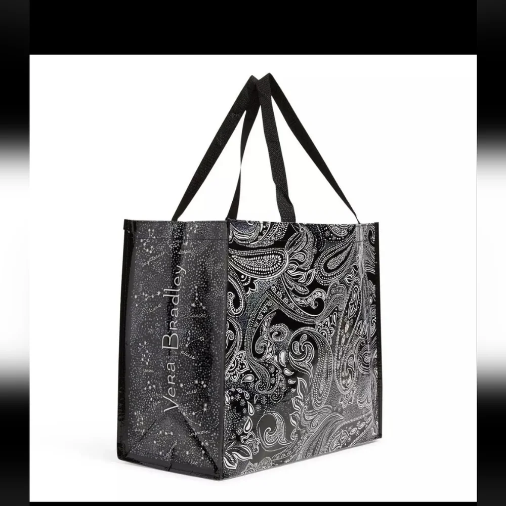 Vera Bradley Black & White Paisley Plush Throw 80x50 with Matching Tote NWT
